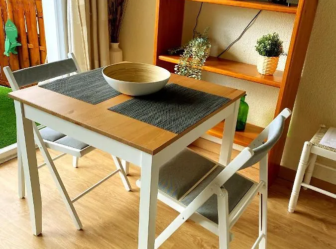 Appartamento Upper Floor Sunny Terrace