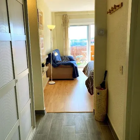 Upper Floor Sunny Terrace Апартаменти Торремолінос